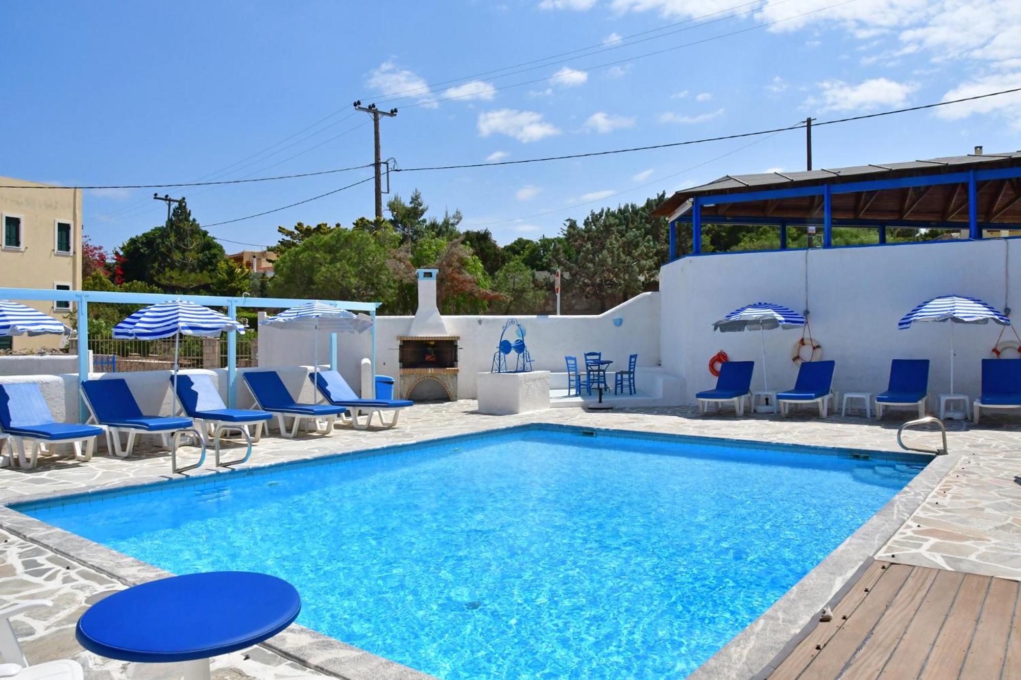 Blue Dolphin Studios And Apartment Vagia  Exteriér fotografie